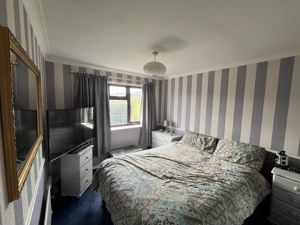 Photo 6- click for photo gallery